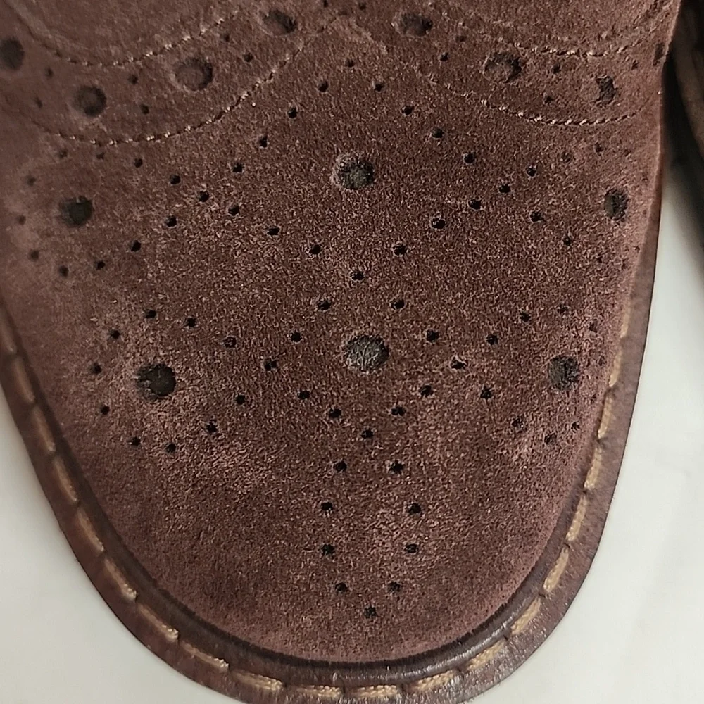 Ecco elegant brown